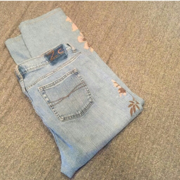 Z CAVARICCI beaded Capris - Picture 1 of 4